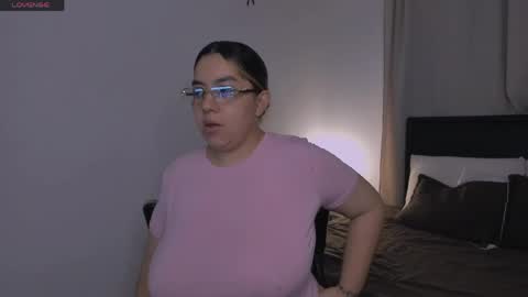 dulce brithany online show from May 20, 9:04 am