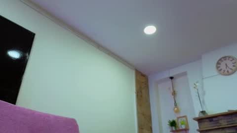 C E L E S T E  online show from February 27, 8:53 pm