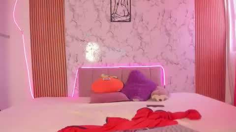 dulce online show from March 30, 9:16 pm