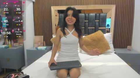 Snapshot of dulce_glamor_ chatting on June 6, 11:48 am Dulce online show from June 6, 11:48 am