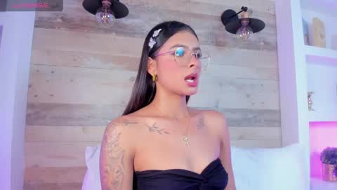 D U L C E online show from May 3, 2:50 am