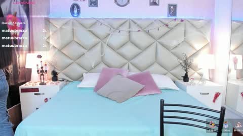 Snapshot of dulce_hiil_ chatting on October 11, 7:12 pm Monday 5-2 am From Tuesday to Friday5-1 am Colombia time online show from October 11, 7:12 pm