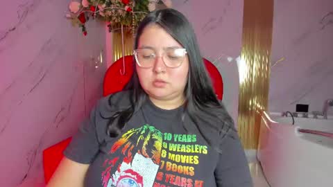 Dulce  online show from June 16, 11:51 pm