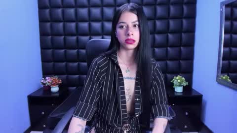 Snapshot of dulce_miiaa chatting on March 21, 6:00 pm dulce_miiaa online show from March 21, 6:00 pm