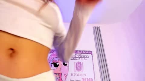 Snapshot of dulce_quintana chatting on October 5, 11:19 am dulce_quintana online show from October 5, 11:19 am