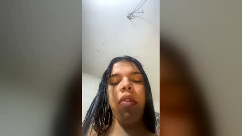 dulce_smith02 online show from January 18, 2:37 am
