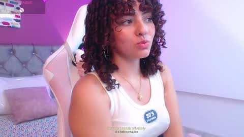Snapshot of dulcee_gaby chatting on October 9, 11:41 am dulcee_gaby online show from October 9, 11:41 am