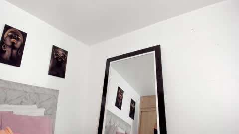 dulceedens_1 online show from September 11, 3:17 am