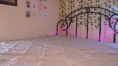 my first day  you can call me Georgia online show from September 20, 1:01 pm