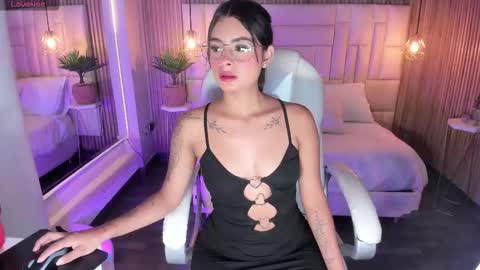 Dulce  online show from November 6, 11:44 am