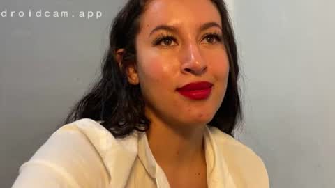 dulceizzy online show from April 3, 12:19 am