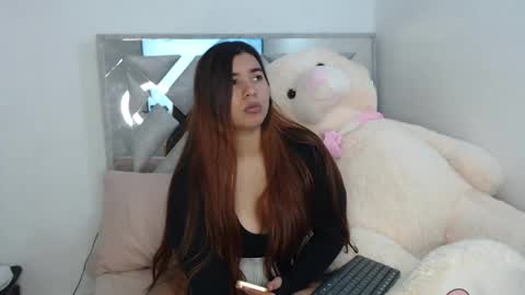 Snapshot of dulcejoness chatting on May 20, 11:44 pm dulcejoness online show from May 20, 11:44 pm