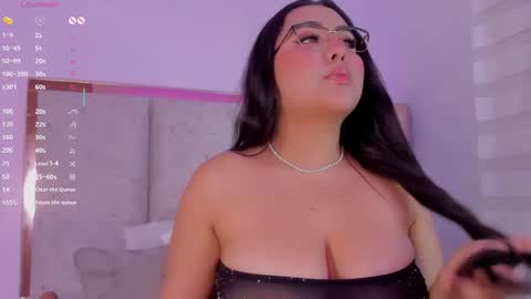 Snapshot of dulcepatersson chatting on September 25, 2:48 am DULCE  online show from September 25, 2:48 am