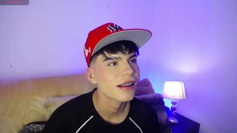 Snapshot of dulcey_ chatting on September 24, 4:05 am Dulcey online show from September 24, 4:05 am