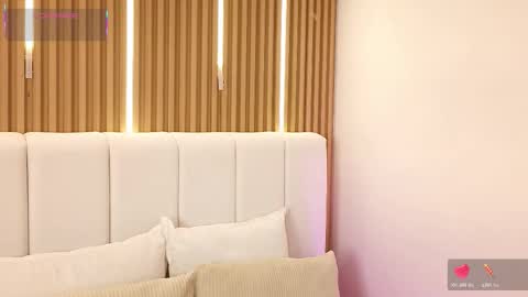 Snapshot of dulcey_ chatting on February 20, 3:58 am Dulcey online show from February 20, 3:58 am