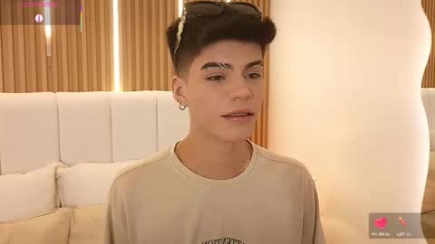 Snapshot of dulcey_ chatting on March 16, 5:24 am Dulcey online show from March 16, 5:24 am