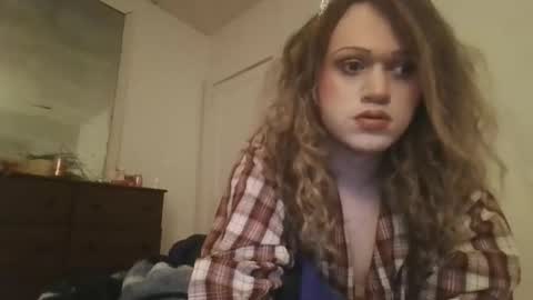 Buffy Glimmers online show from January 12, 4:50 am