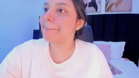 Dulce online show from February 16, 7:32 pm