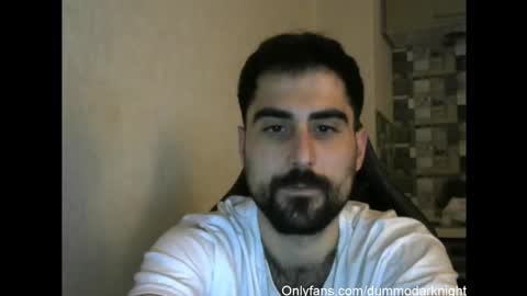 Snapshot of dummodarknight chatting on October 12, 11:26 pm The Dark Knight online show from October 12, 11:26 pm