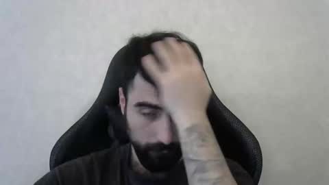 Snapshot of dummodarknight chatting on November 27, 1:57 pm The Dark Knight online show from November 27, 1:57 pm