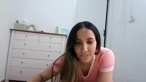 duocaliente310037 online show from June 7, 10:57 pm