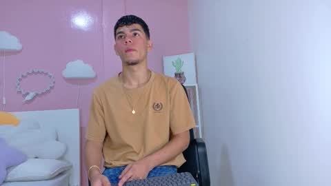 Duolistt  online show from February 3, 12:32 pm