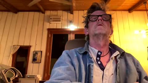 Snapshot of durakbrina chatting on February 16, 6:09 am Durakbrina online show from February 16, 6:09 am