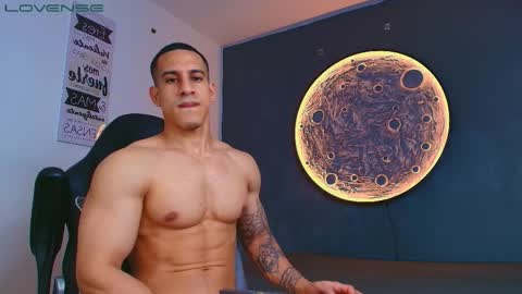 duran_dhikol1 online show from April 1, 1:06 am