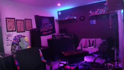 Snapshot of durfmanx chatting on November 29, 7:22 am durfmanX online show from November 29, 7:22 am