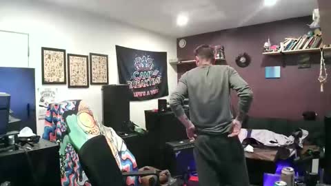 Snapshot of durfmanx chatting on January 11, 5:45 am durfmanX online show from January 11, 5:45 am