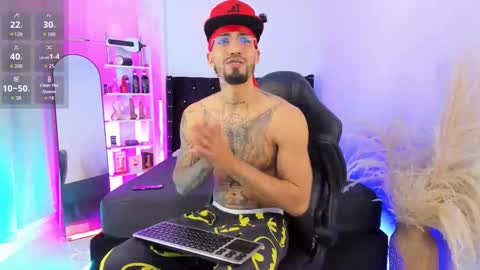 Duriel online show from November 5, 6:30 pm