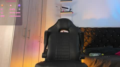 Duriel online show from January 6, 6:11 pm