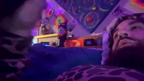 durkdiggler42 online show from April 10, 10:31 am