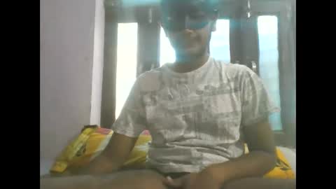 Snapshot of dusky_aarav chatting on May 6, 7:46 am dusky_aarav online show from May 6, 7:46 am