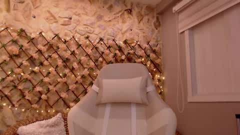 Snapshot of duskybeautyy chatting on January 13, 11:15 am duskybeautyy online show from January 13, 11:15 am