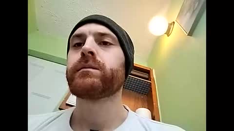 dust0n online show from February 12, 5:30 pm