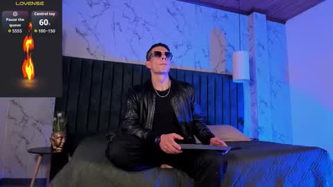 Dustin Sonne online show from November 4, 3:27 am