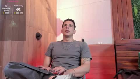 Dustin Sonne online show from May 12, 3:47 am