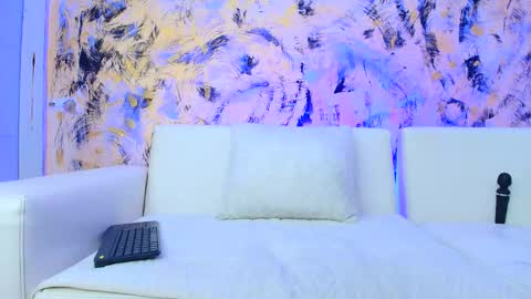 Dustin Dollin online show from October 20, 7:03 pm