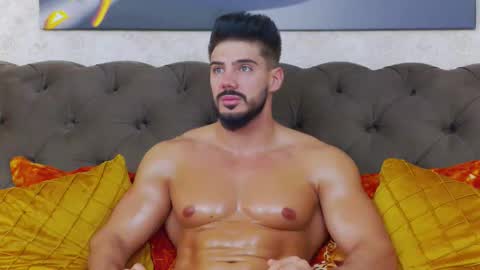 Dustin online show from October 1, 2:39 am