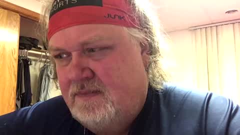 Dusty online show from December 18, 2:21 am