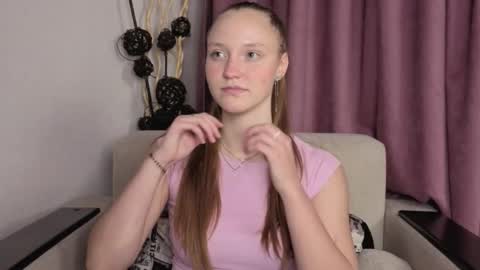 Jenny online show from December 2, 7:42 pm