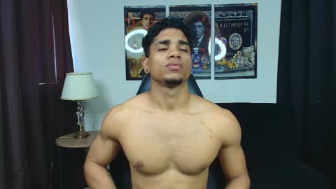 DUSTYN MICHELLE online show from April 1, 4:15 pm