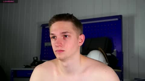 Dustyn online show from February 2, 9:52 am