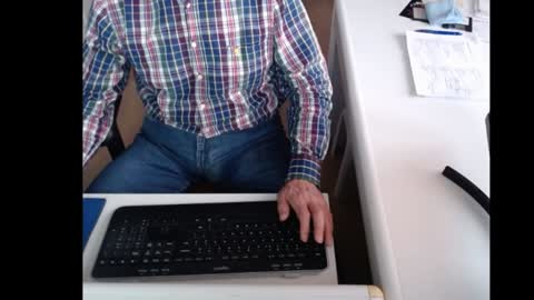 Snapshot of dutchpornking2 chatting on December 28, 8:48 am dutchpornking2 online show from December 28, 8:48 am