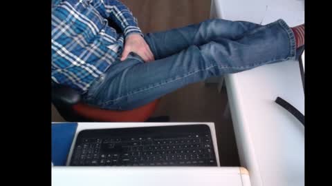 Snapshot of dutchpornking2 chatting on January 5, 2:52 pm dutchpornking2 online show from January 5, 2:52 pm