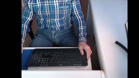 Snapshot of dutchpornking2 chatting on January 6, 7:52 am dutchpornking2 online show from January 6, 7:52 am