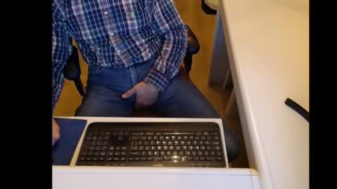 Snapshot of dutchpornking2 chatting on January 9, 6:57 pm dutchpornking2 online show from January 9, 6:57 pm