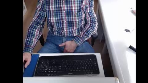 Snapshot of dutchpornking2 chatting on February 27, 11:20 am dutchpornking2 online show from February 27, 11:20 am