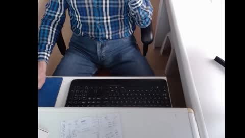 Snapshot of dutchpornking2 chatting on March 11, 7:58 am dutchpornking2 online show from March 11, 7:58 am